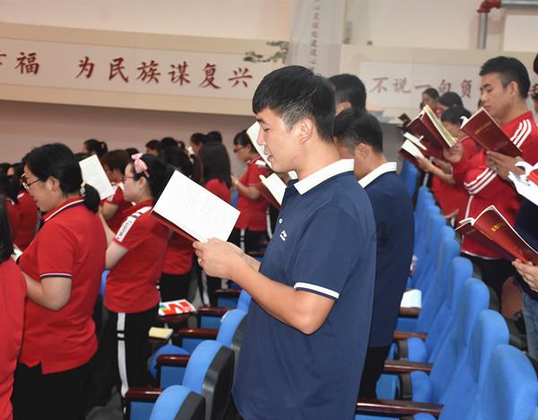 宝宝吃吃哪种奶粉不上火,半岁多的宝宝?- 热门讨论平台